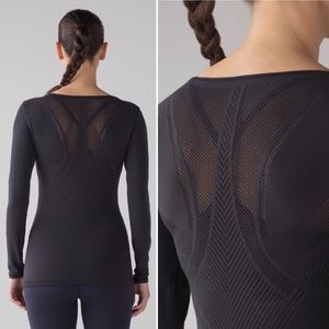 NWT Lululemon Reveal Long Sleeve Black LS Mesh